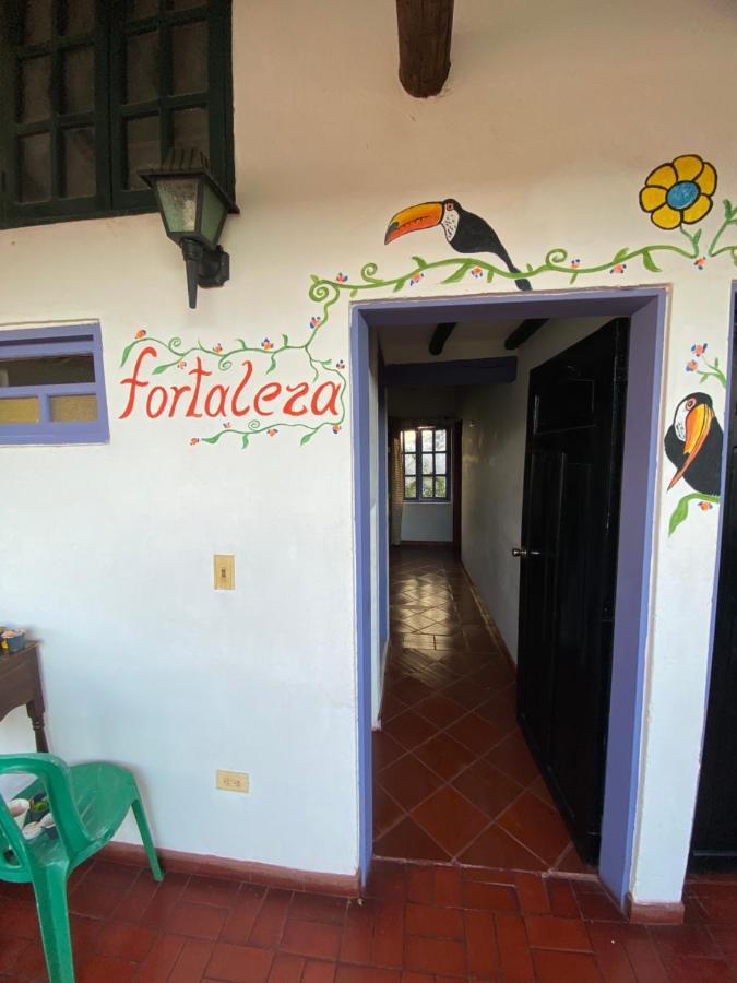Alegria Hostel 莱瓦镇 外观 照片