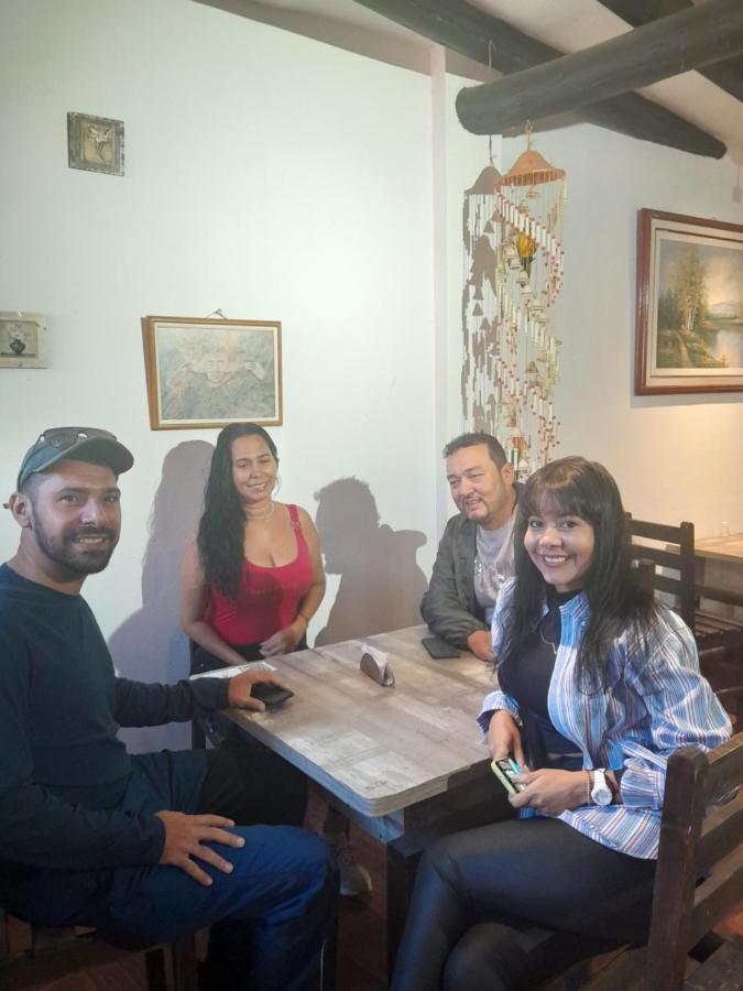 Alegria Hostel 莱瓦镇 外观 照片